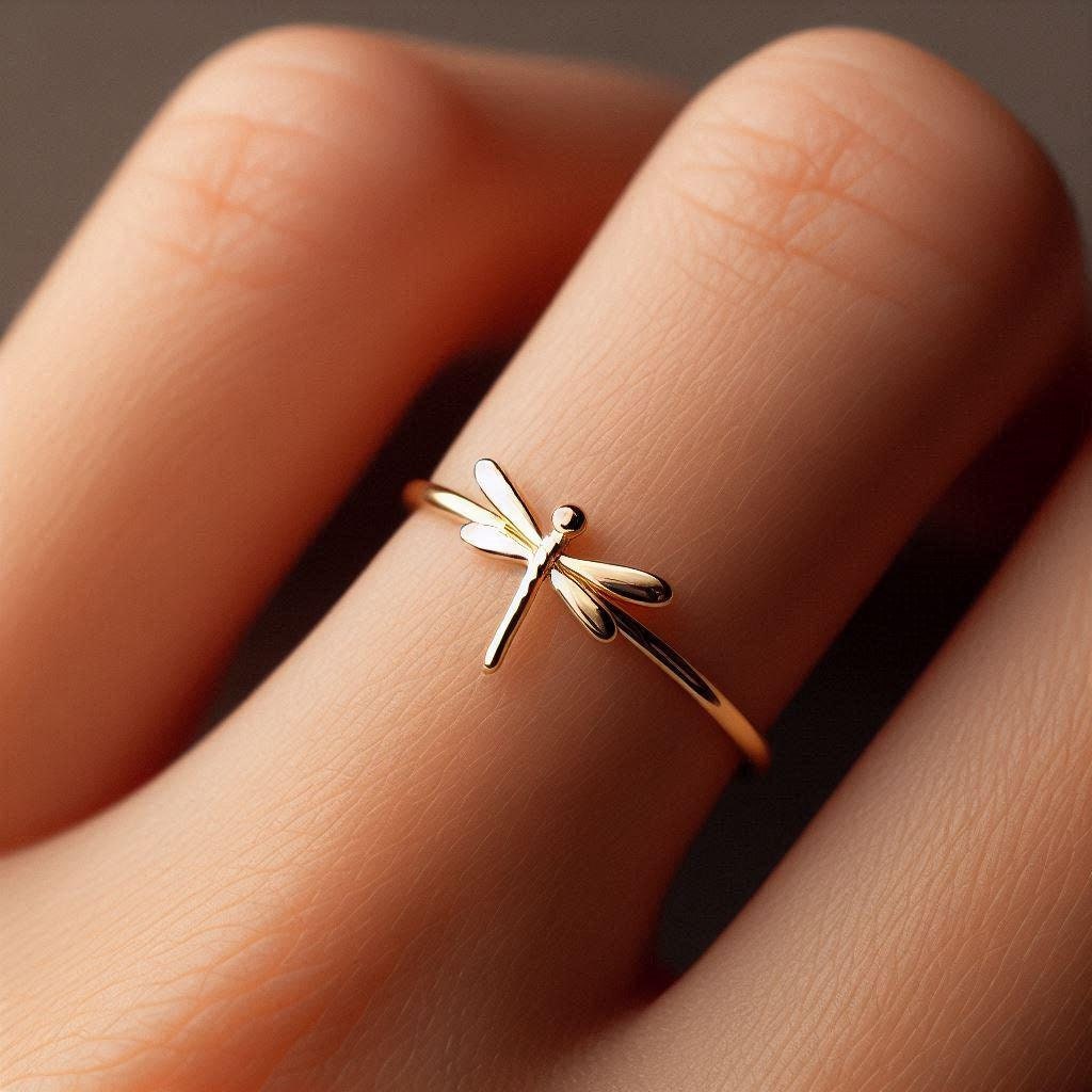 Dragonfly Ring